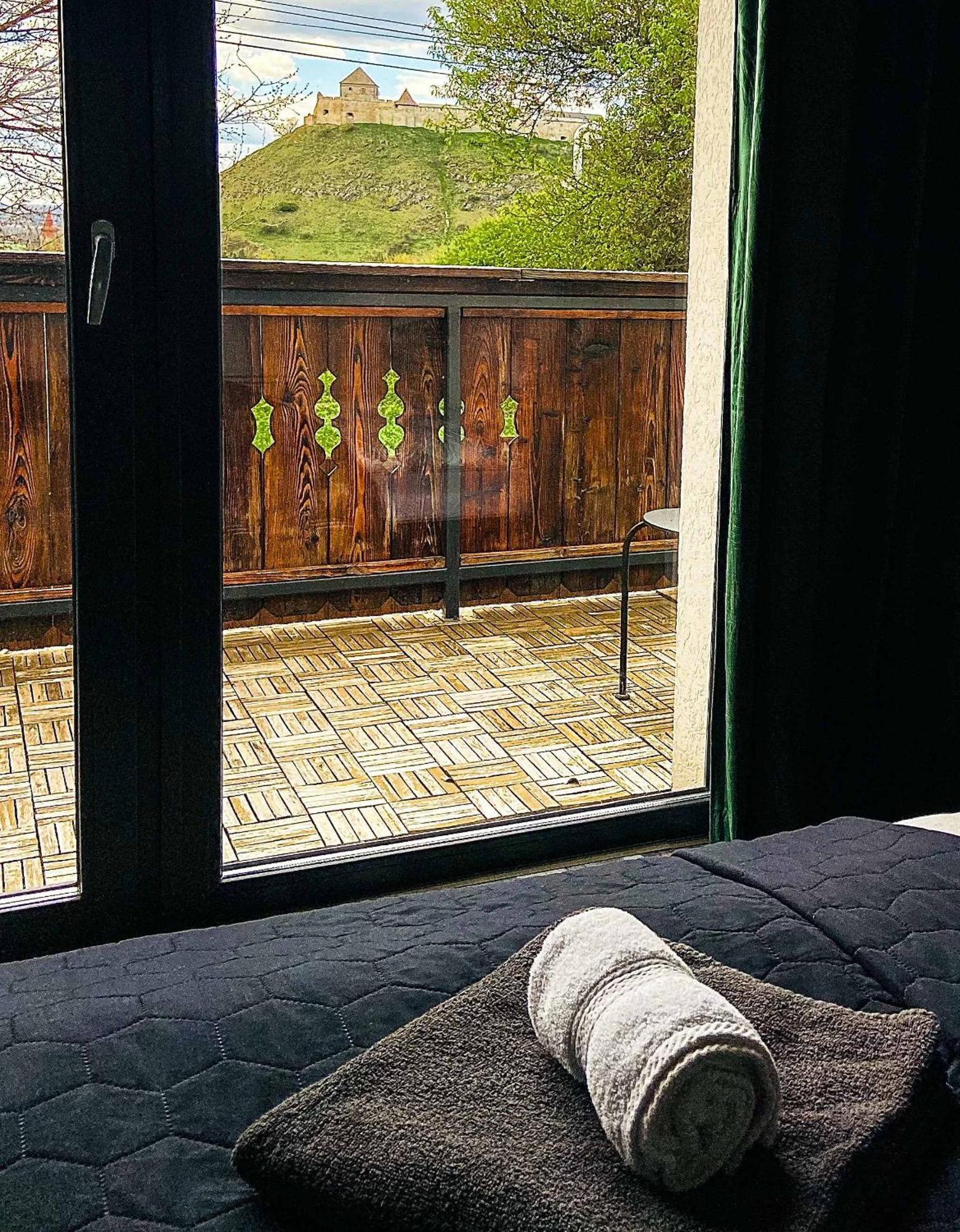 Lessuek Meg! Vendeghaz - Suemeg Villa Bagian luar foto
